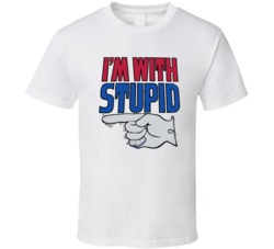 Cool Retro I'm With Stupid Funny T Shirt