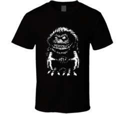Cool 80's Halloween Horror Movie Critters Silhouette  T Shirt