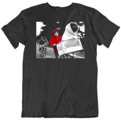 ET Extra Terrestrial Classic Sci Fi Movie Scene Fan T Shirt