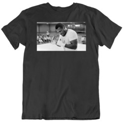 Smokin Joe Frazier Training Session Boxing Fan  T Shirt