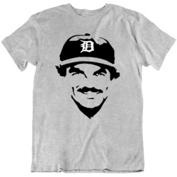 Tom Selleck 80s pop culture Magnum PI TV Show Fan  T Shirt