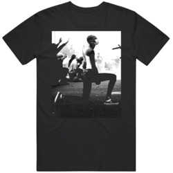 Justice For George Floyd Black Lives Matter Kneeling v4 T Shirt