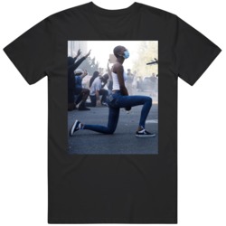 Justice For George Floyd Black Lives Matter Kneeling v3 T Shirt