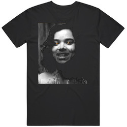 Hailee Steinfeld  Mary Vampire Sinners Fan Gift Idea  T Shirt
