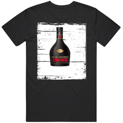 Remy Martin Bottle Grunge Distressed Look Retro Vintage Classic Food T Shirt Remy Martin Bottle Grunge Distressed Look Retro Vintage Classic Food T Shirt