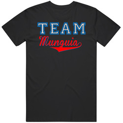 Team Munguia Custom Graphic Sports Last Name Family Reunion Black MENS SIZE LARGE T Shirt Team Munguia Custom Graphic Sports Last Name Family Reunion Black MENS SIZE LARGE T Shirt