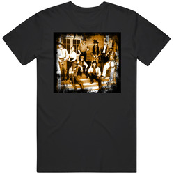 The Young Riders Distressed Look Cast Photo Retro 90s Tv Show Fan Black Mens Size Large T Shirt The Young Riders Distressed Look Cast Photo Retro 90s Tv Show Fan Black Mens Size Large T Shirt