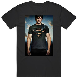 Smallville Burning Unisex Size Large T Shirt