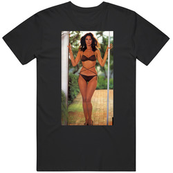 Lynda Carter 70s Sexy Bikini Wonder Woman Pinup T Shirt Lynda Carter 70s Sexy Bikini Wonder Woman Pinup T Shirt