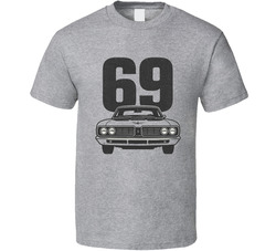 1969 Plymouth Road Runner Retro Look Car T Shirt 1969 Plymouth Road Runner Retro Look Car T Shirt