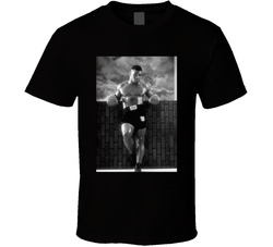 Mike Tyson Boxing Pose Fan T Shirt Mike Tyson Boxing Pose Fan T Shirt