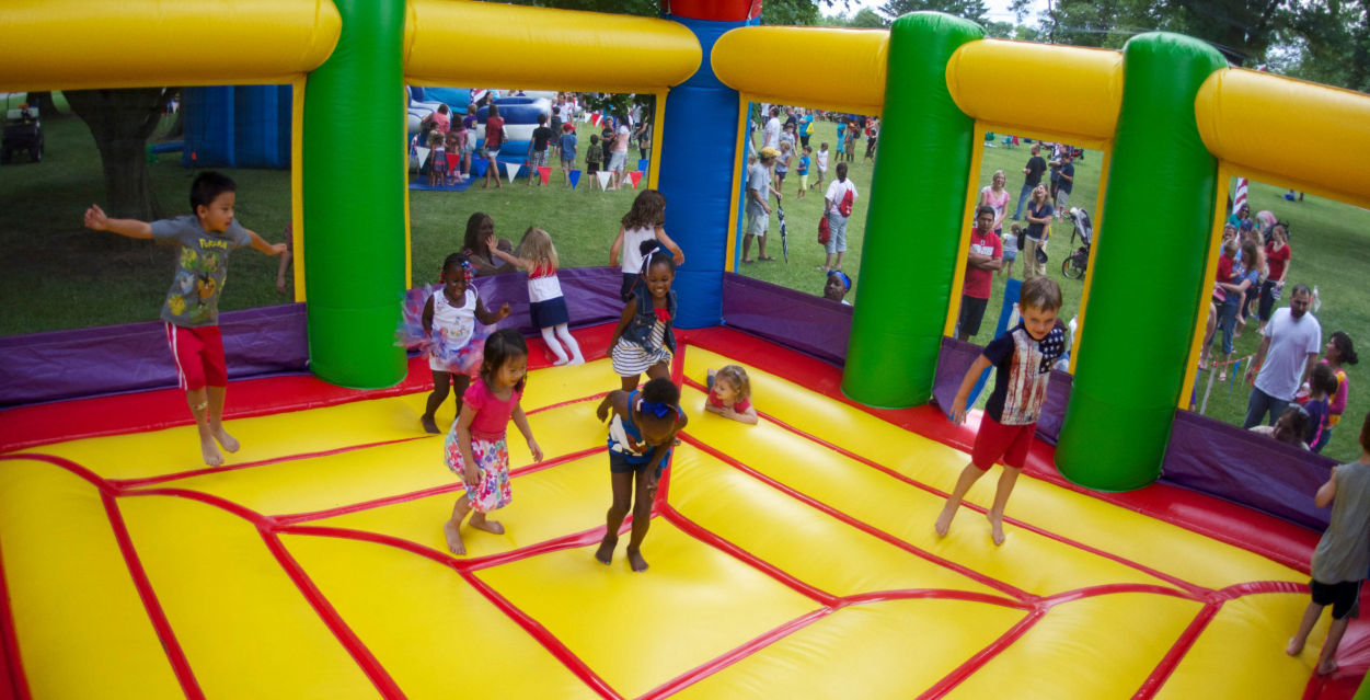 bounce house rentals Broken Arrow	