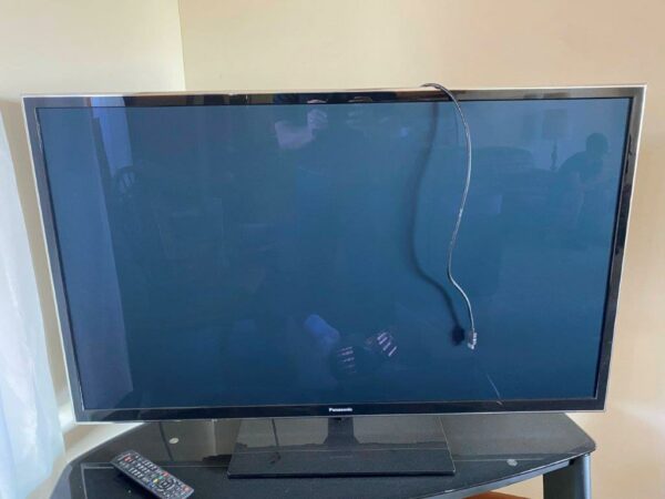 THE JAMES & MARY LOEHR ESTATE