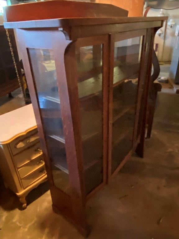 THE JAMES & MARY LOEHR ESTATE