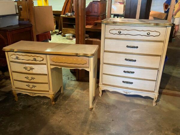 THE JAMES & MARY LOEHR ESTATE