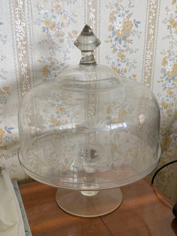 THE JAMES & MARY LOEHR ESTATE