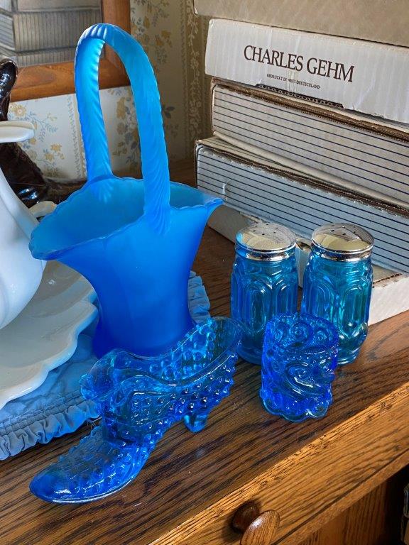 THE JAMES & MARY LOEHR ESTATE