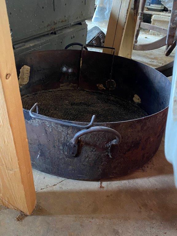 THE JAMES & MARY LOEHR ESTATE