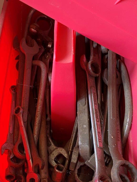 THE JAMES & MARY LOEHR ESTATE