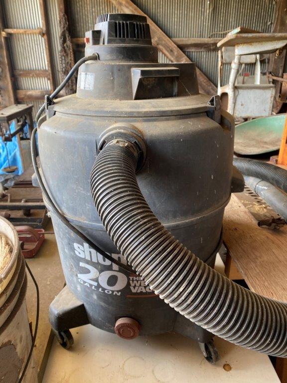 THE JAMES & MARY LOEHR ESTATE