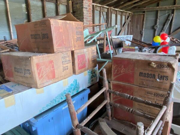 THE JAMES & MARY LOEHR ESTATE