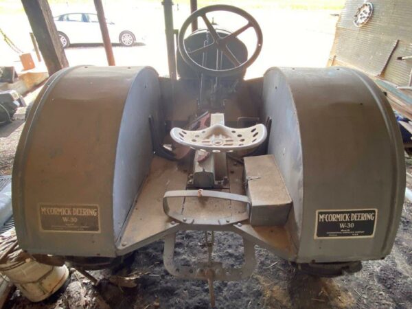 THE JAMES & MARY LOEHR ESTATE