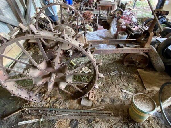 THE JAMES & MARY LOEHR ESTATE