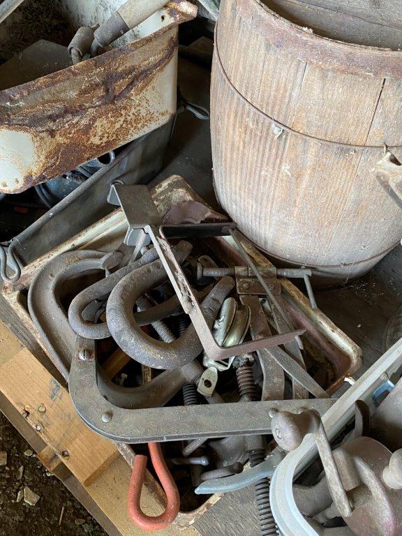 THE JAMES & MARY LOEHR ESTATE