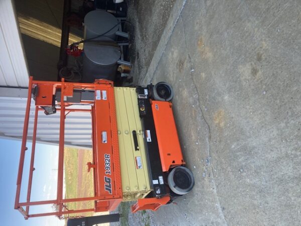 SPRING CONSIGNMENT AUCTION