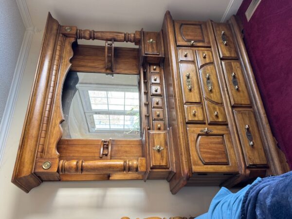 FURNISHINGS-COLLECTIBLES-TOOLS