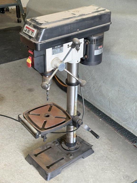 FURNISHINGS-COLLECTIBLES-TOOLS