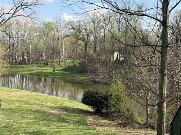 2445 SUMMIT DR, HENDERSON, KY