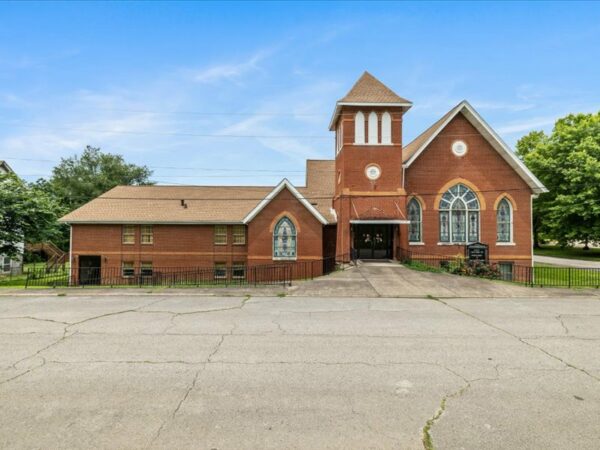HISTORICAL CHURCH ON DOUBLE LOT W/CONTENTS