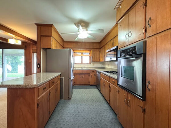 325 S Water St., Henderson, KY 42420