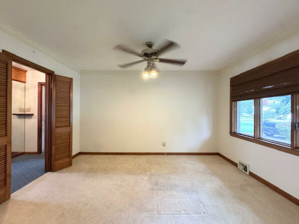 325 S Water St., Henderson, KY 42420