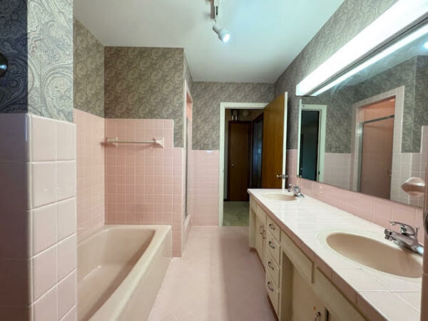 325 S Water St., Henderson, KY 42420