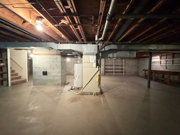 325 S Water St., Henderson, KY 42420