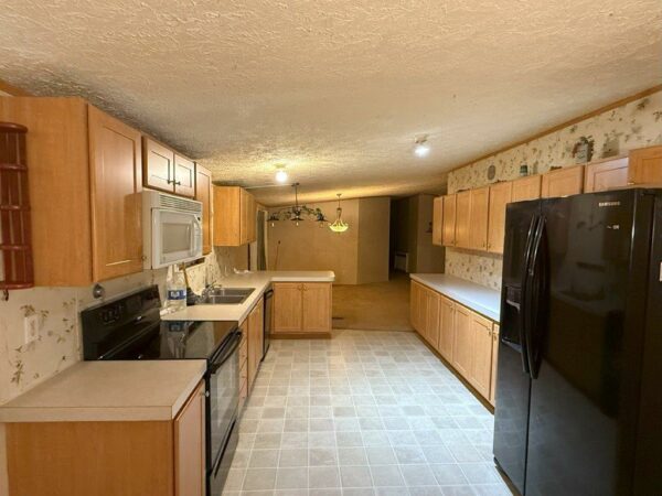 7313 Sulpher Springs Rd., Henderson, KY 42420