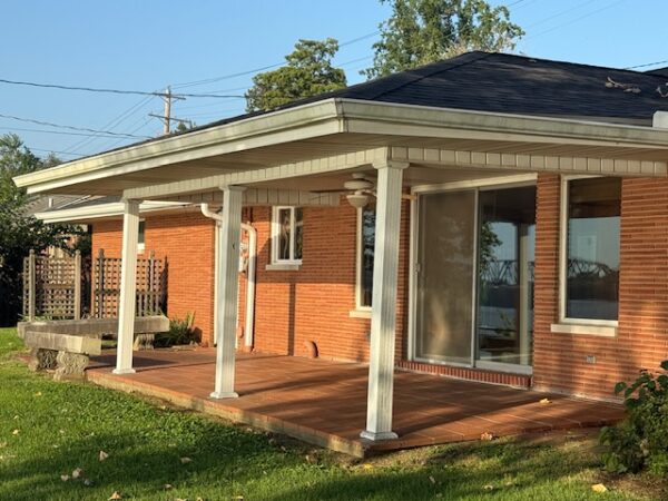 325 S Water St., Henderson, KY 42420