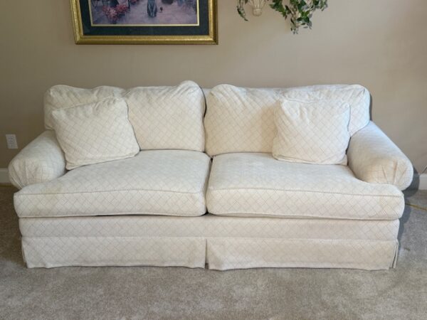 QUALITY FURNISHINGS