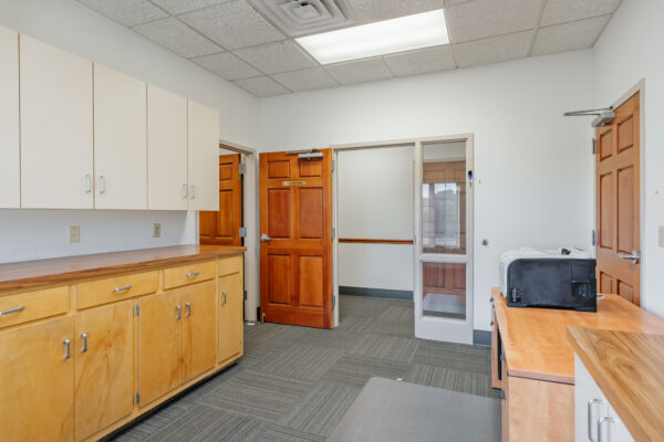 6,600 SQ FT BUILDING & 2.3 +/- ACRE LOT