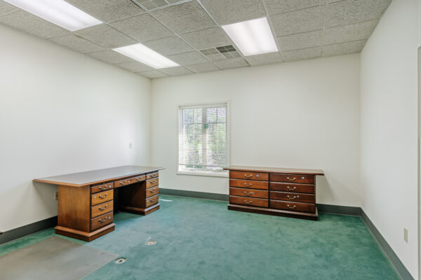 6,600 SQ FT BUILDING & 2.3 +/- ACRE LOT