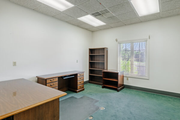 6,600 SQ FT BUILDING & 2.3 +/- ACRE LOT