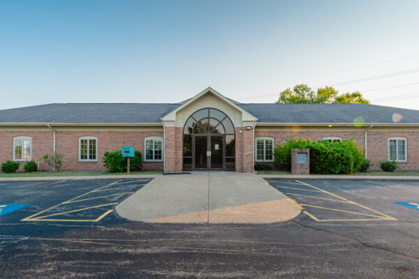 6,600 SQ FT BUILDING & 2.3 +/- ACRE LOT