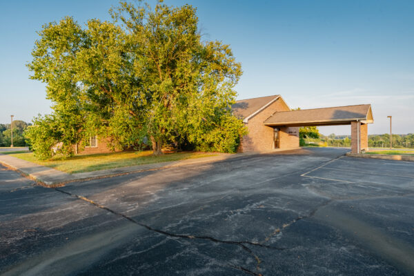 6,600 SQ FT BUILDING & 2.3 +/- ACRE LOT