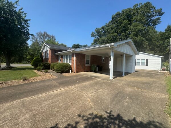 1225 Sandefur Dr., Henderson, KY 42420
