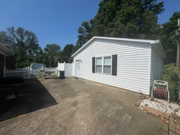 1225 Sandefur Dr., Henderson, KY 42420