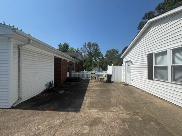 1225 Sandefur Dr., Henderson, KY 42420