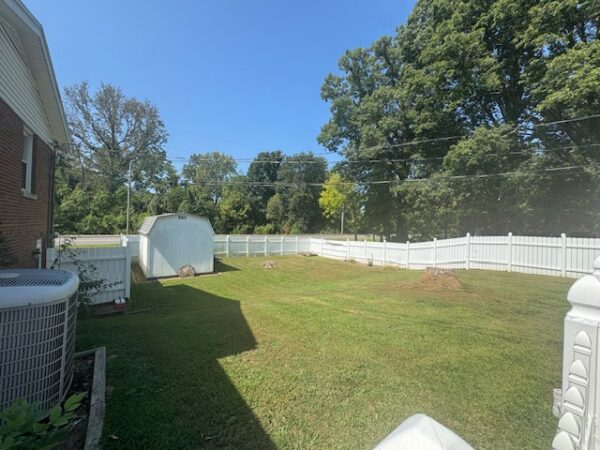 1225 Sandefur Dr., Henderson, KY 42420