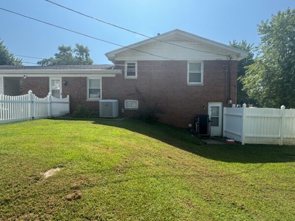 1225 Sandefur Dr., Henderson, KY 42420